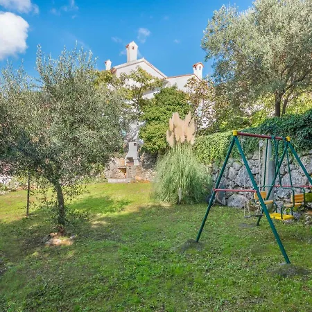 度假居 Luna By Interhome *