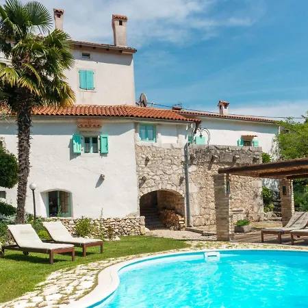 Tatil Evi Luna By Interhome Brseč